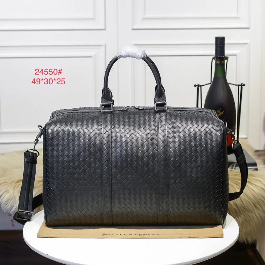 🎉🎉🎉BOTTEA VENETA Style No.: 24550# Material: Imported fetal cowhide hand-woven Specifications: Picture size BVBVBV